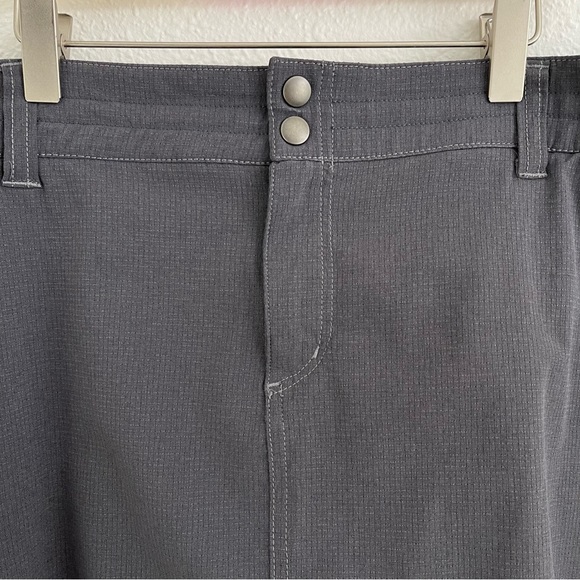 KUHL Womens Carbon Grey Strattus Lightweight Outdoor Hiking Plus Size Skort - Picture 4 of 11